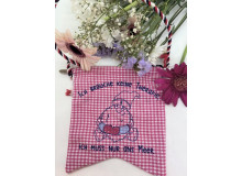 Stickdatei ITH - Seebär Gnom Wimpel "Therapie"